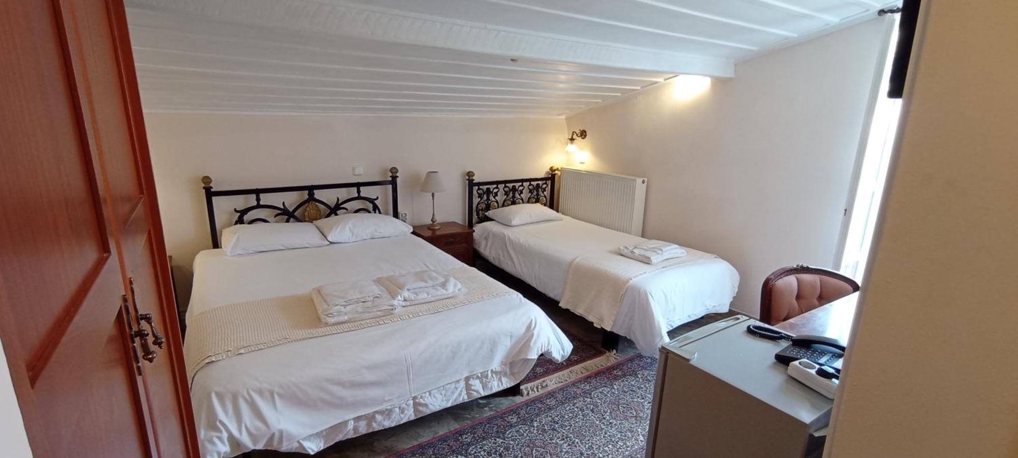 Byron Traditional Hotel Návplio Szoba fotó