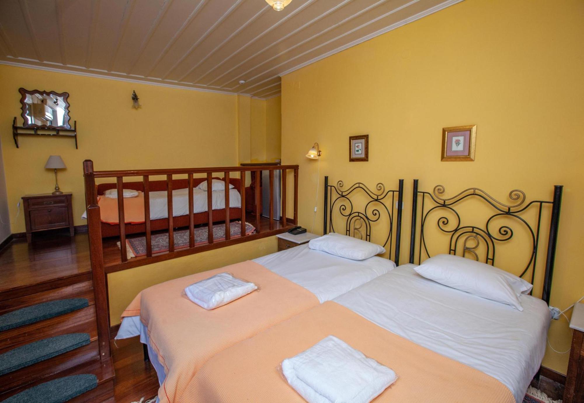 Byron Traditional Hotel Návplio Szoba fotó