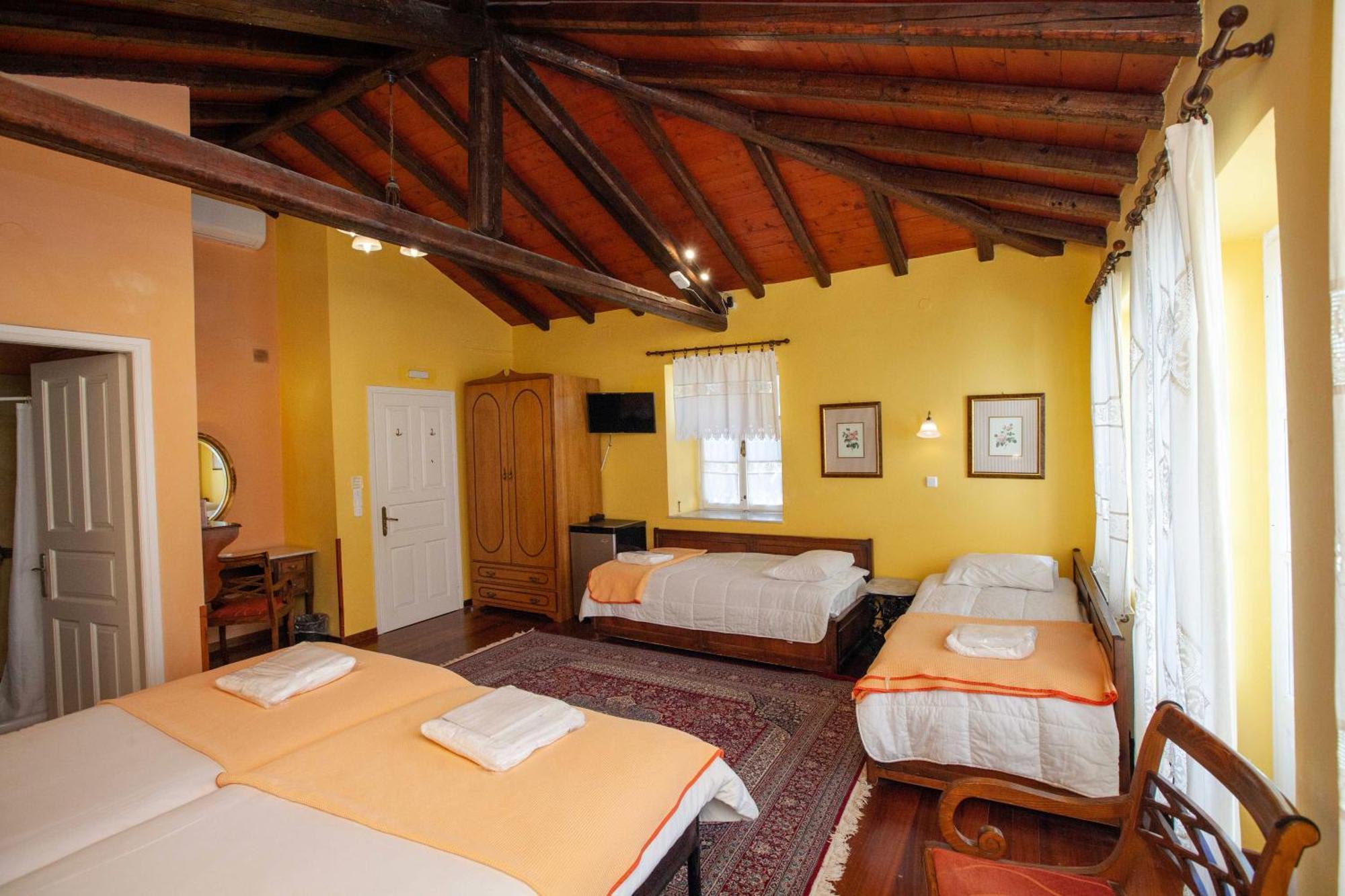 Byron Traditional Hotel Návplio Szoba fotó